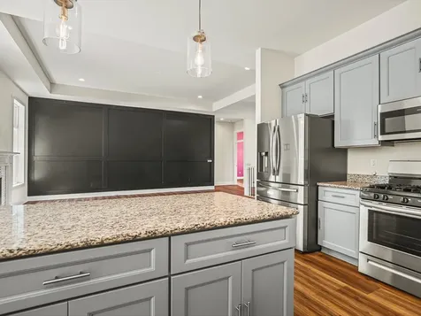 4348 Woodcliff Lane Roscoe IL 61073