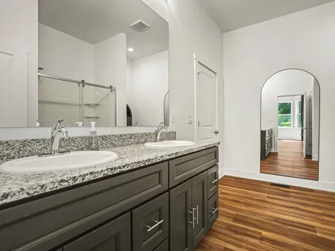 4348 Woodcliff Lane Roscoe IL 61073