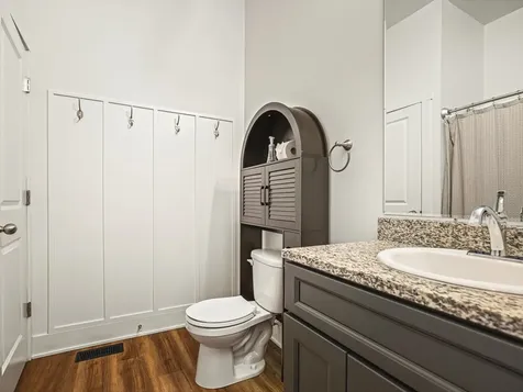 4348 Woodcliff Lane Roscoe IL 61073