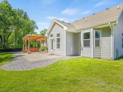 4348 Woodcliff Lane Roscoe IL 61073