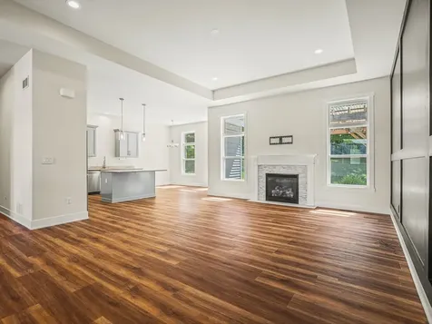 4348 Woodcliff Lane Roscoe IL 61073