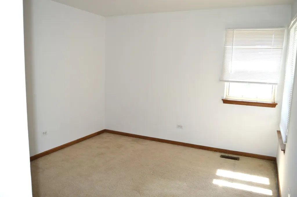 1609 Orchard Avenue Schaumburg IL 60193