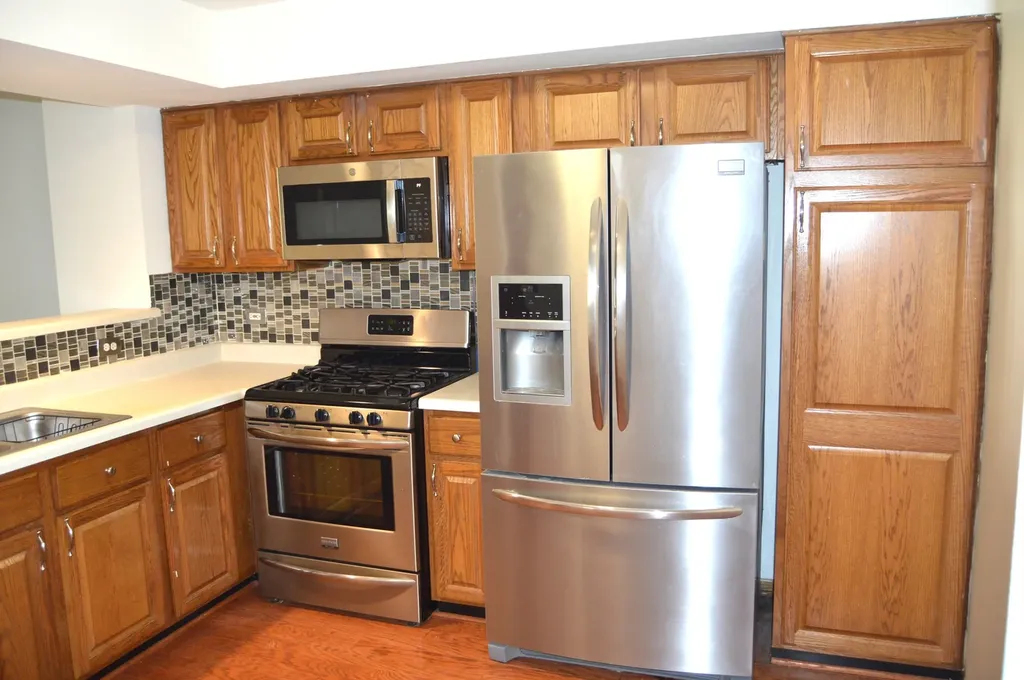 1609 Orchard Avenue Schaumburg IL 60193