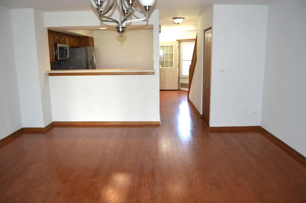 1609 Orchard Avenue Schaumburg IL 60193