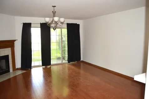 1609 Orchard Avenue Schaumburg IL 60193