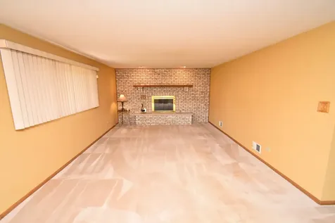 18439 Willow Lane Lansing IL 60438
