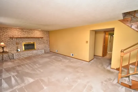 18439 Willow Lane Lansing IL 60438