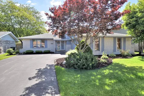 18439 Willow Lane Lansing IL 60438