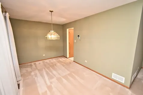 18439 Willow Lane Lansing IL 60438