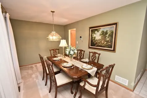 18439 Willow Lane Lansing IL 60438