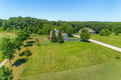 17517 Granite Drive Marengo IL 60152