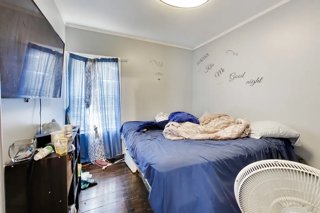 1462 West 73rd Street Chicago IL 60636