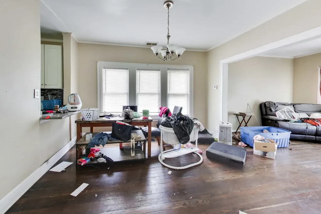 1462 West 73rd Street Chicago IL 60636