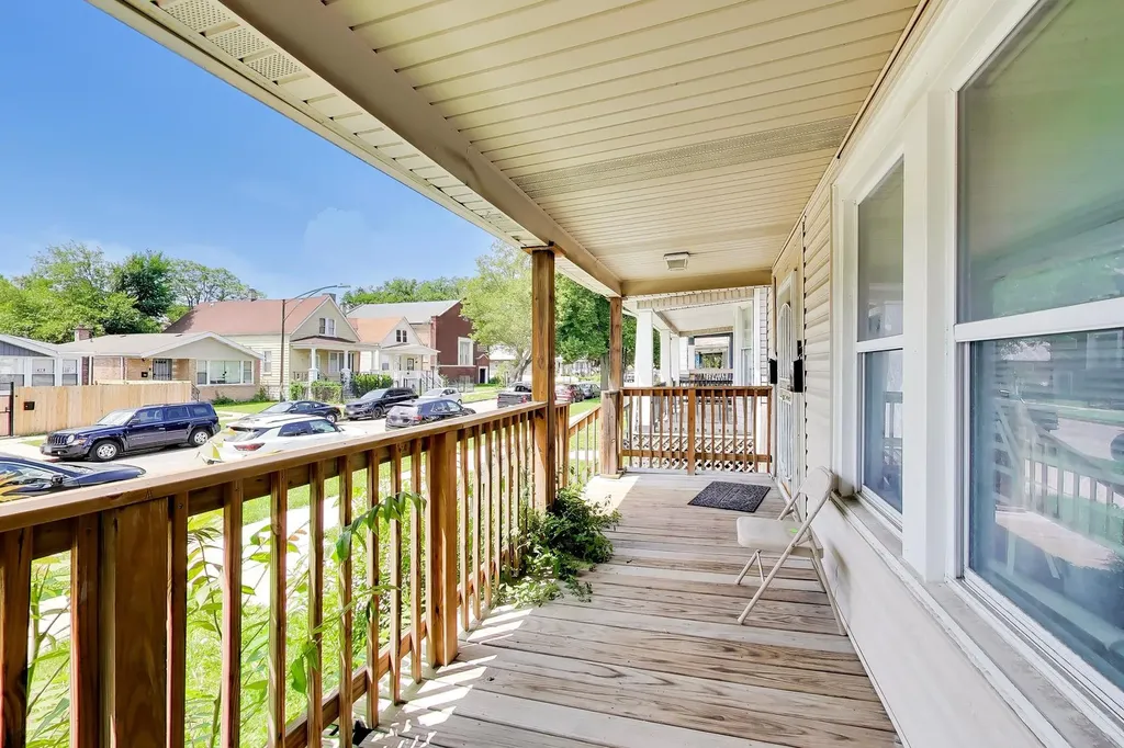 1462 West 73rd Street Chicago IL 60636
