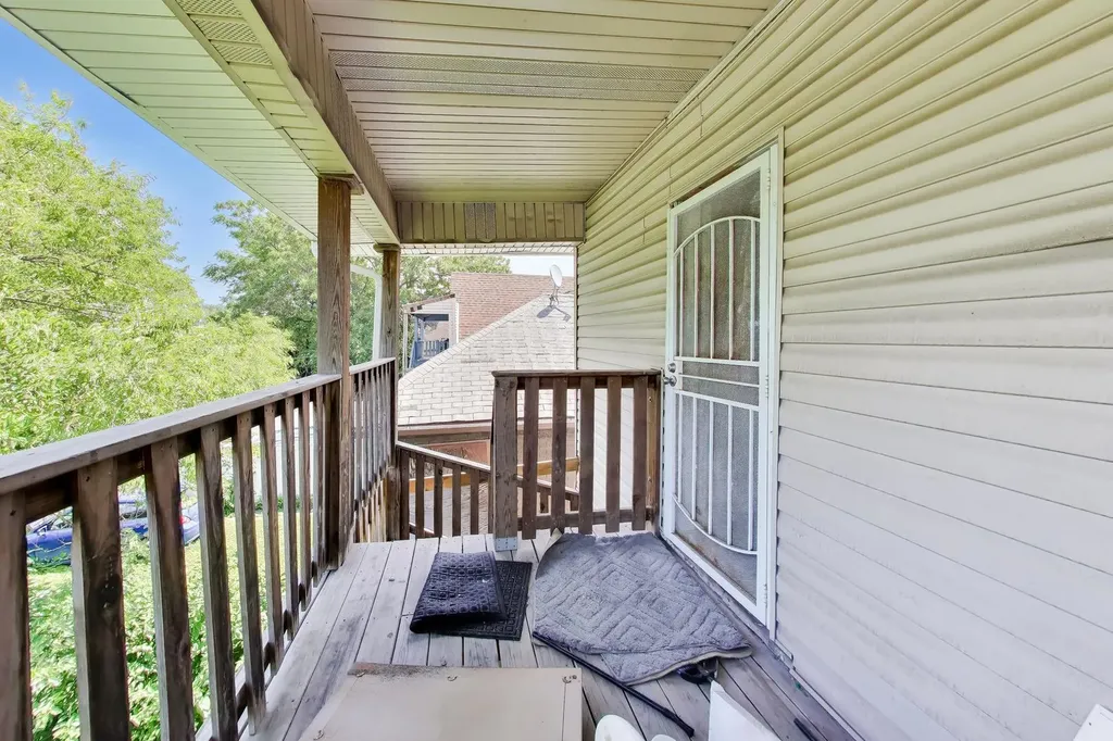 1462 West 73rd Street Chicago IL 60636