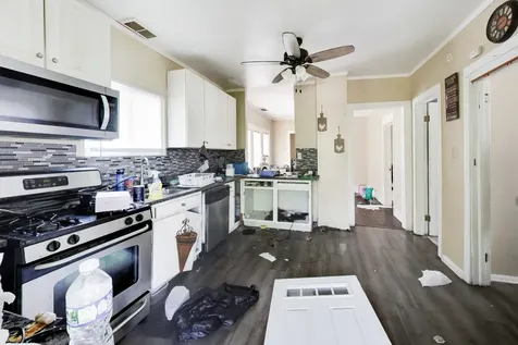 1462 West 73rd Street Chicago IL 60636