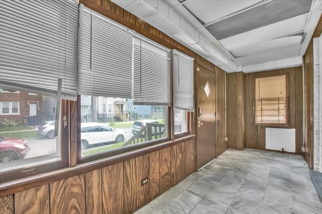 710 East 92nd Place Chicago IL 60619