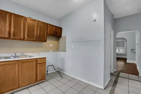 710 East 92nd Place Chicago IL 60619