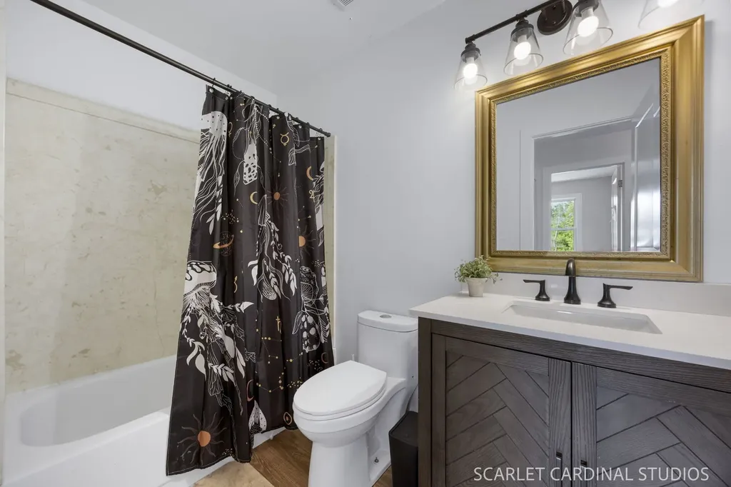 30W254 Bedford Lane Warrenville IL 60555