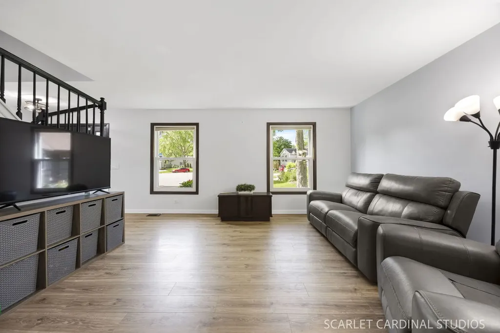 30W254 Bedford Lane Warrenville IL 60555