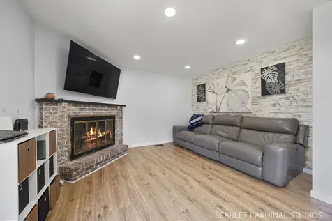 30W254 Bedford Lane Warrenville IL 60555