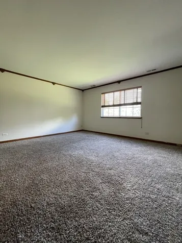 3609 Roanoke Avenue Carpentersville IL 60110