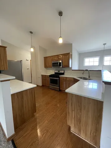 3609 Roanoke Avenue Carpentersville IL 60110