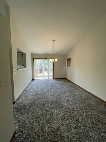 3609 Roanoke Avenue Carpentersville IL 60110