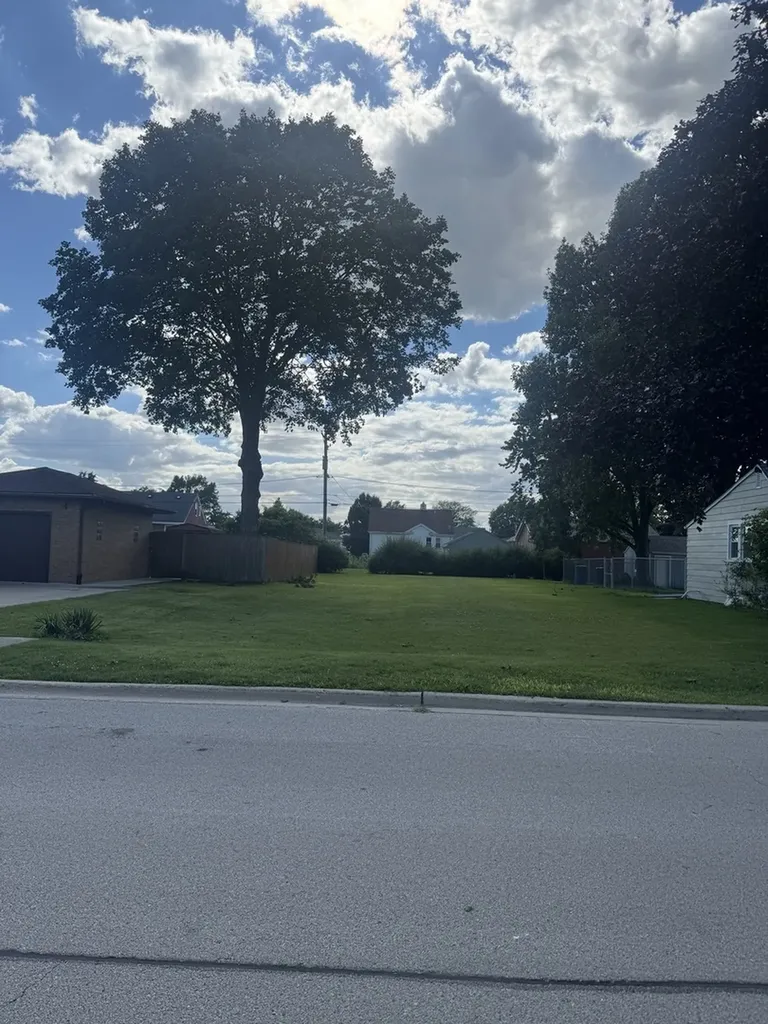 1721 Dearborn Street Crest Hill IL 60403