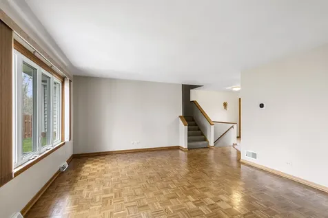 218 Mastodon Drive Ingleside IL 60041