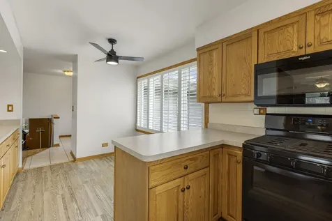 218 Mastodon Drive Ingleside IL 60041