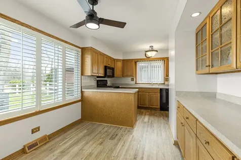 218 Mastodon Drive Ingleside IL 60041