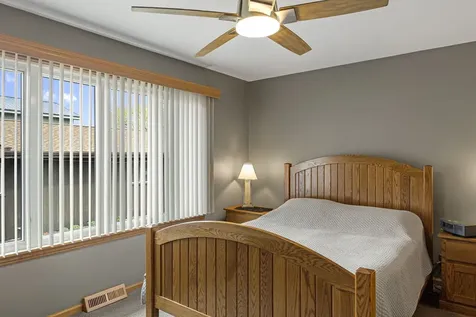 218 Mastodon Drive Ingleside IL 60041