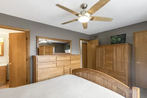 218 Mastodon Drive Ingleside IL 60041