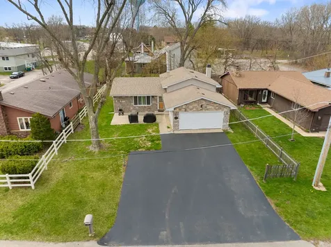 218 Mastodon Drive Ingleside IL 60041