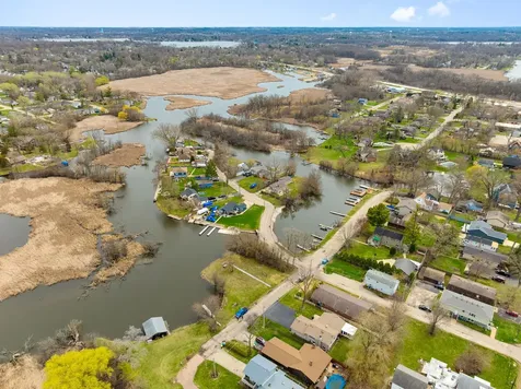 218 Mastodon Drive Ingleside IL 60041
