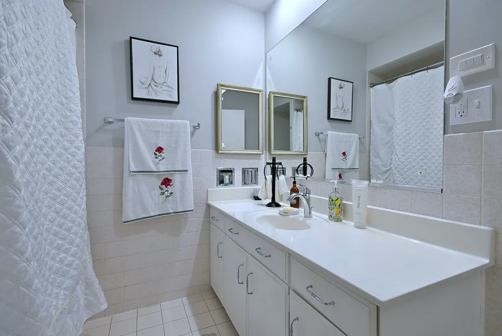 360 Claymoor Avenue Hinsdale IL 60521