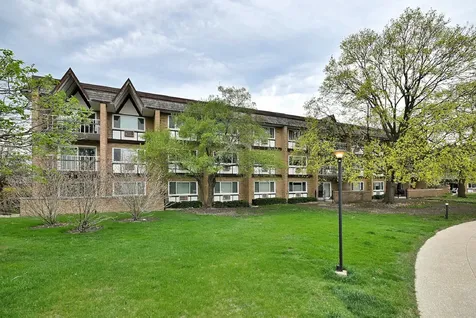 360 Claymoor Avenue Hinsdale IL 60521