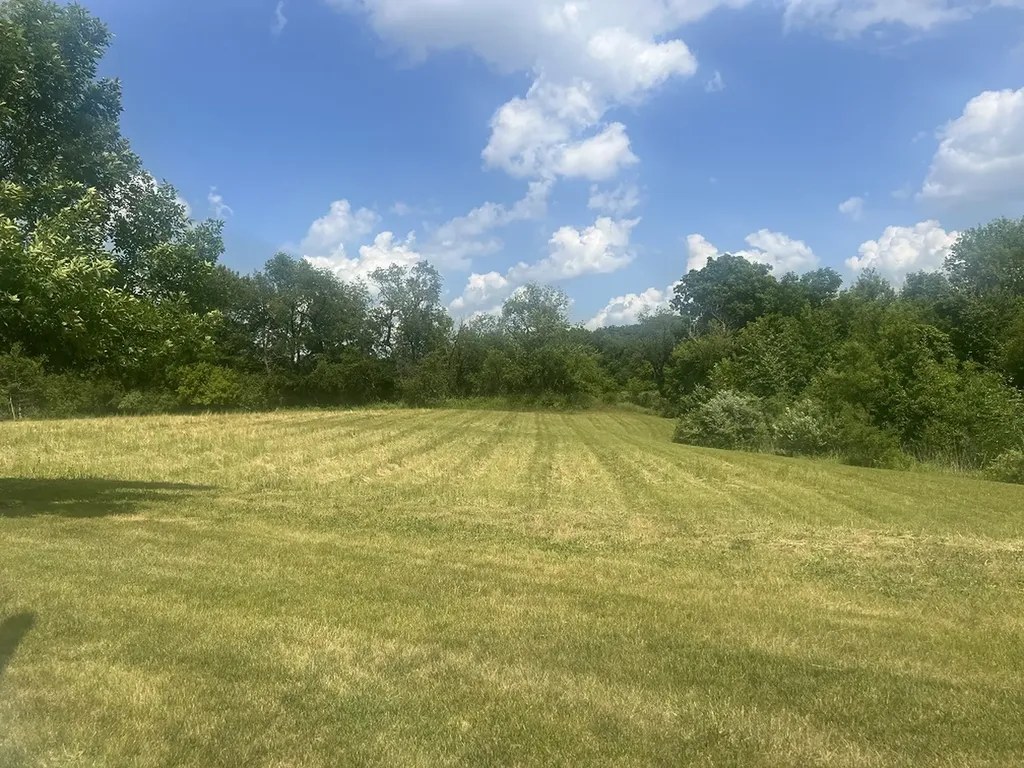 18N647 Ridgefield Boulevard Huntley IL 60142