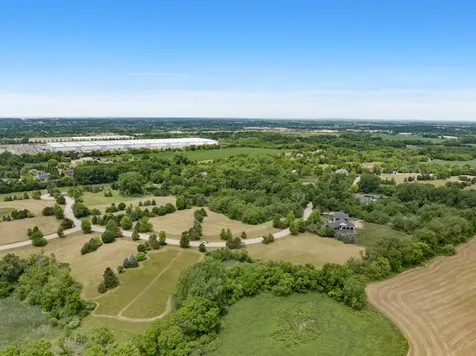 18N647 Ridgefield Boulevard Huntley IL 60142