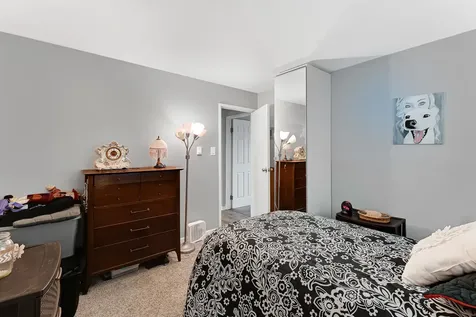 12850 Crestbrook Court Crestwood IL 60418