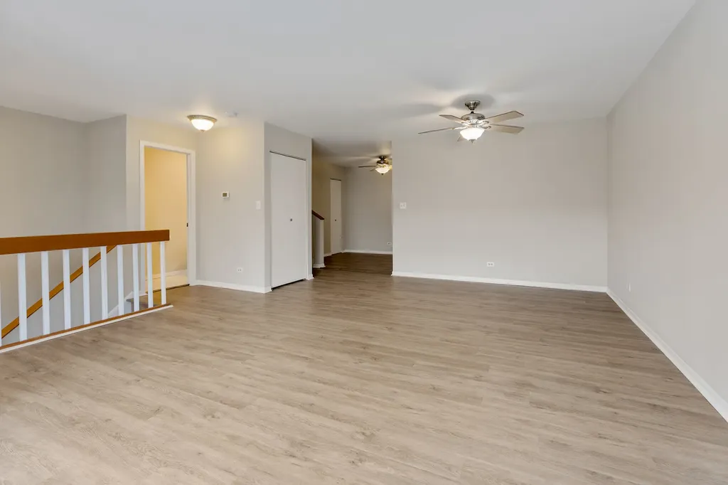 332 Park Ridge Lane Aurora IL 60504