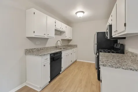 332 Park Ridge Lane Aurora IL 60504