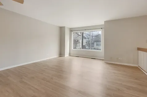 332 Park Ridge Lane Aurora IL 60504