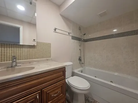 375 Plum Creek Drive Wheeling IL 60090