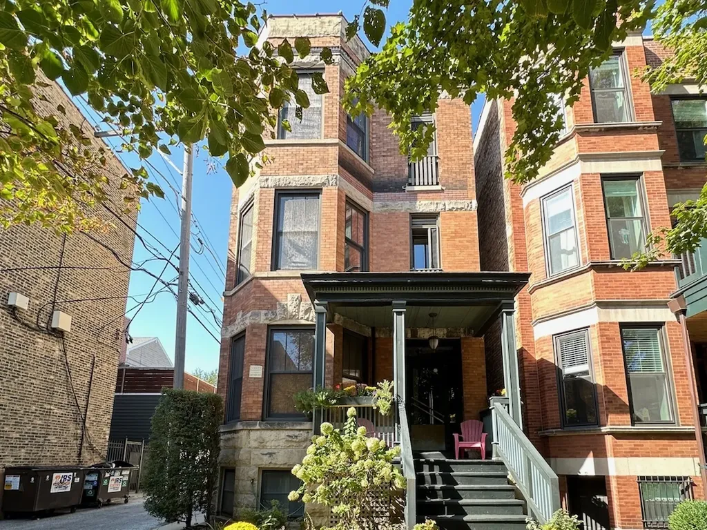 3614 North Bosworth Avenue Chicago IL 60613