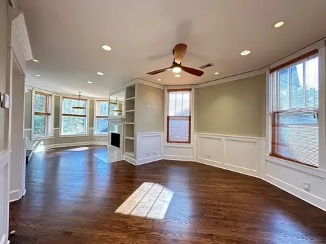 3614 North Bosworth Avenue Chicago IL 60613