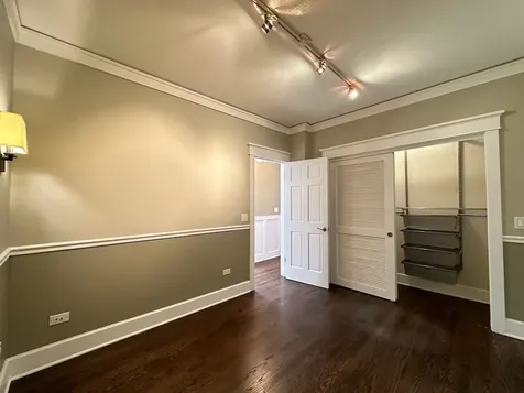 3614 North Bosworth Avenue Chicago IL 60613