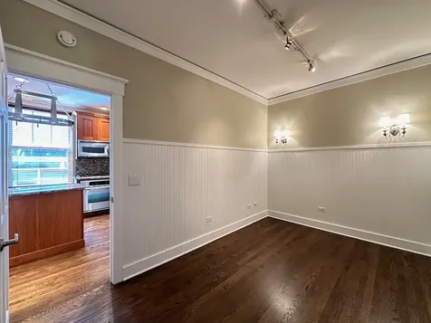 3614 North Bosworth Avenue Chicago IL 60613