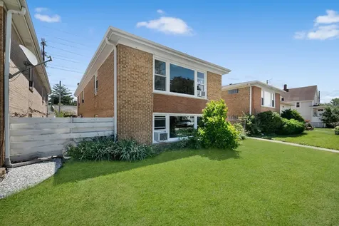 223 30TH Avenue Bellwood IL 60104